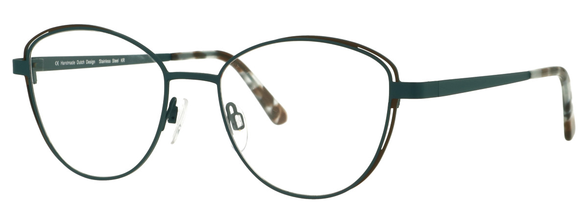 C02
