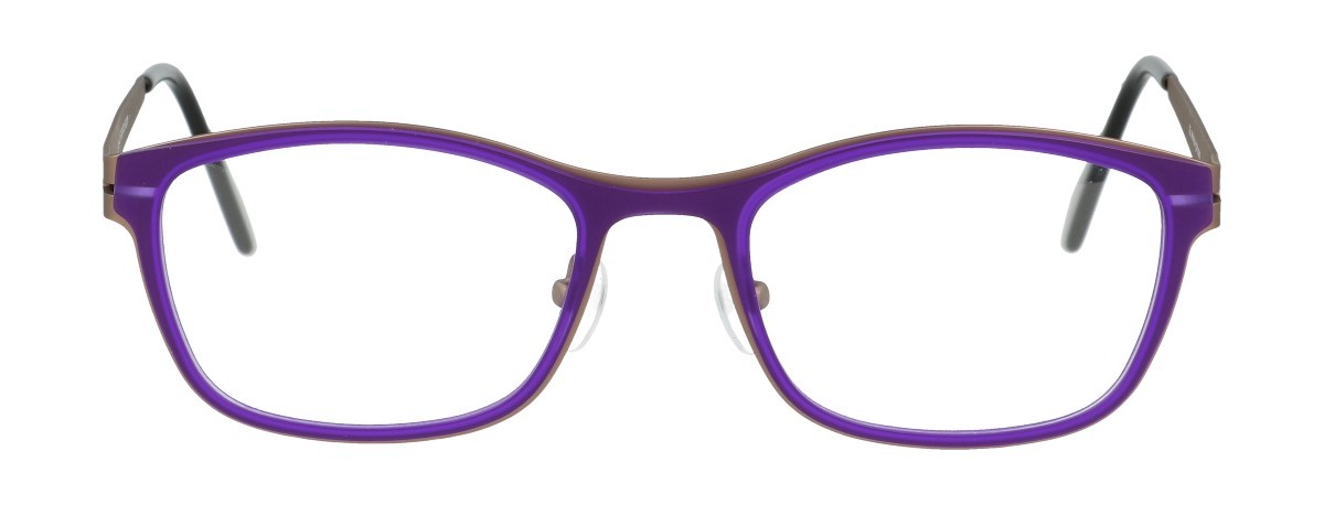 C03